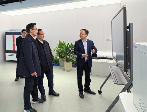 浙江省經(jīng)信廳黨組書(shū)記、廳長(zhǎng)詹敏一行赴托普云農(nóng)調(diào)研