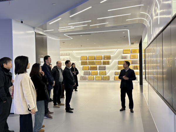 開年啟新，喜迎首訪！湘湖實驗室楊華一行到訪托普云農(nóng)