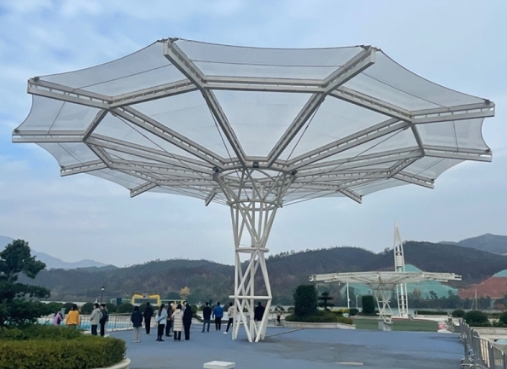 膜結構雨棚的魅力何在？全面解析其優勢與應用